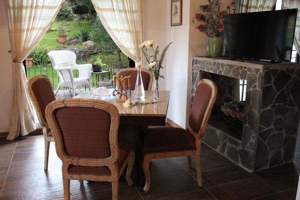 Hotel Villa Cassis ทาปัลปา ภายนอก รูปภาพ