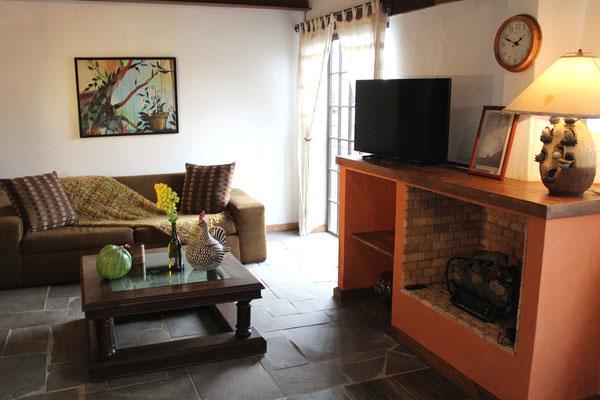 Hotel Villa Cassis ทาปัลปา ภายนอก รูปภาพ