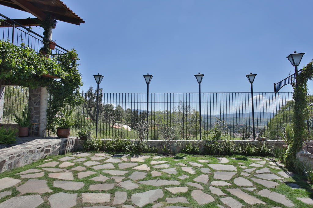 Hotel Villa Cassis ทาปัลปา ภายนอก รูปภาพ